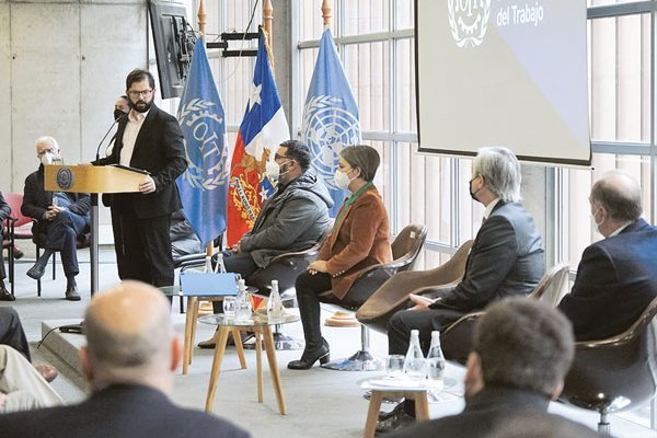 Informe del BID sobre los diálogos sociales de pensiones sufrió retraso por "mejoras cualitativas"