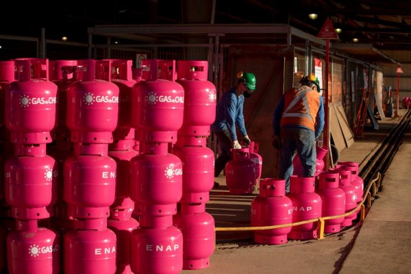 <p>Enap pone en marcha proyecto piloto para vender gas licuado a menor precio</p>