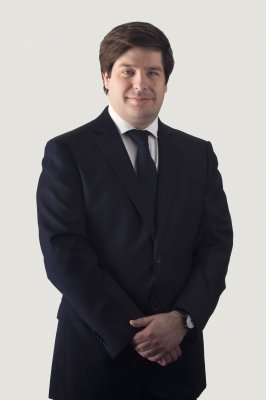 Carey nombra como director a especialista en protección de datos