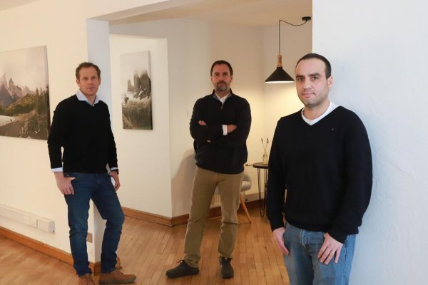 <p>De izquierda a derecha los socios de Lakpa, Diego Tirado, Matías Correa y Rodrigo Arriagada. Foto: Julio Castro</p>