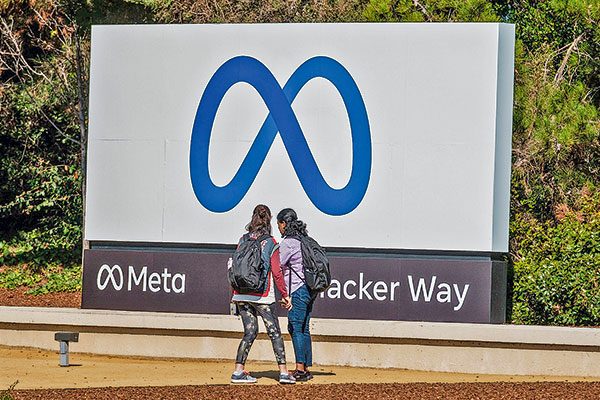 Meta, matriz de Facebook, sufre su primera caída trimestral en ventas tras decepcionantes resultados