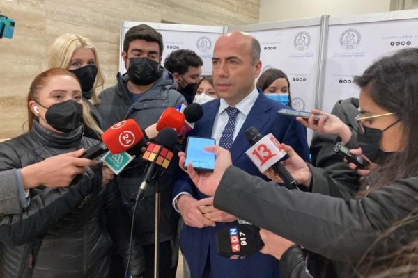 Contralor descarta lentitud en investigación a La Moneda por intervencionismo: “no nos pueden pedir que hagamos más”