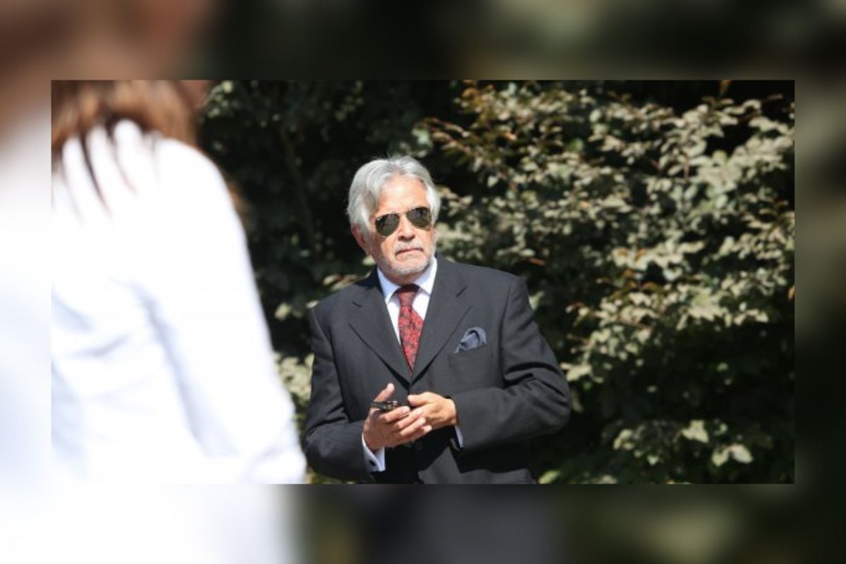 <p>Carlos Cardoen pide “amparo diplomático” al Gobierno por Alerta Roja de la Interpol</p>