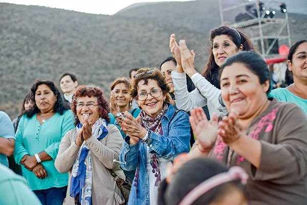 Actores eléctricos y mineros analizan nuevo instructivo del SEA de participación ciudadana