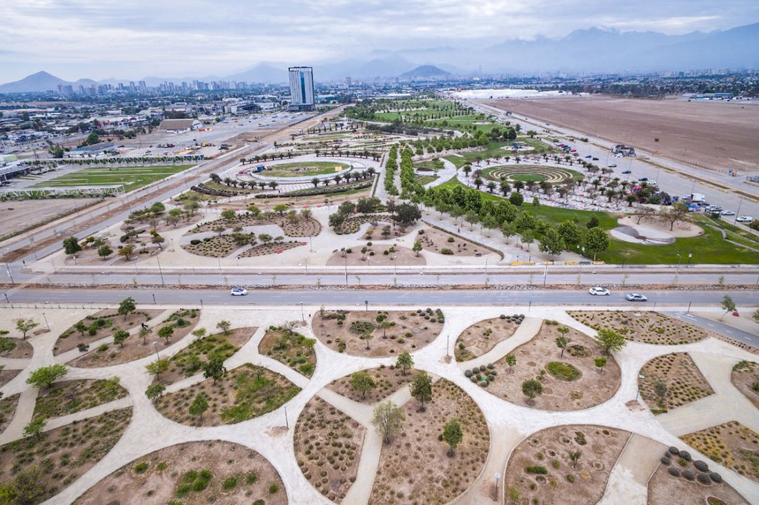 <p>Primavera Sound Santiago busca socio: Bizarro Producciones sería la opción</p>