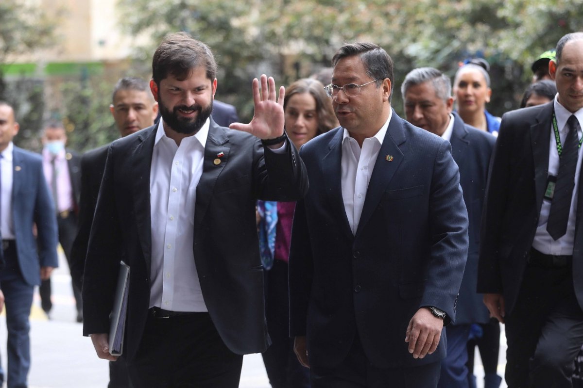 <p>Boric destaca avance de relaciones con Bolivia tras reunión con Arce</p>