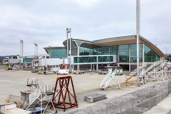 <p>Casi 9 mil observaciones y plazos de entrega: los cuestionamientos del Panel Técnico al MOP y la concesionaria del Aeropuerto Carriel Sur</p>