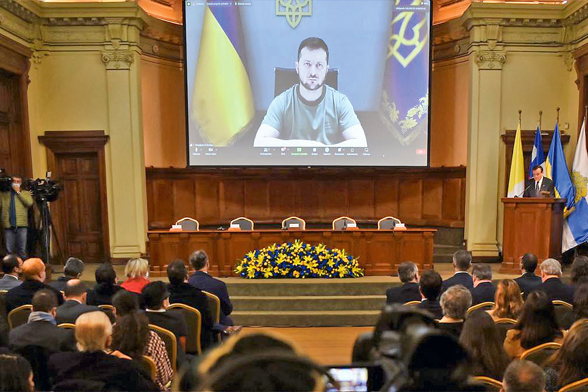 <p>Cómo se gestó el encuentro de Zelenski en la UC</p>