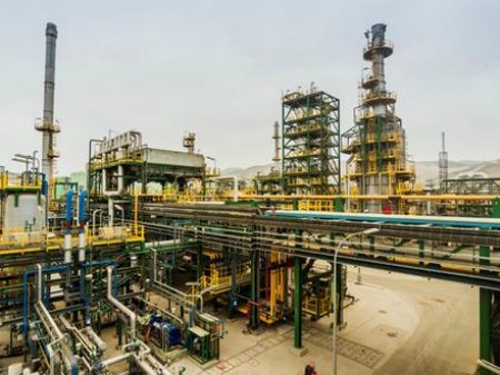 Otra vez en Perú: comunidades detienen faena minera de uno de los mayores productores de zinc