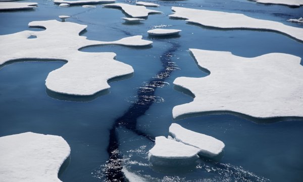 El cambio climático hace desaparecer los lagos del Ártico