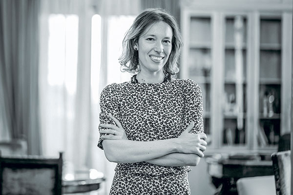 <p>Carolina Valdivia, consejera del Centro de Estudios Internacionales UC y exsubsecretaria de Relaciones Exteriores: “Puede haber choques con los derechos garantizados a inversionistas en tratados que podrían terminar en el Ciadi”</p>