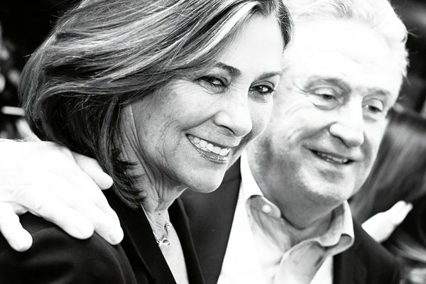<p>Empresario Eduardo Matte y su esposa fallecen tras caída de helicóptero en Zapallar</p>