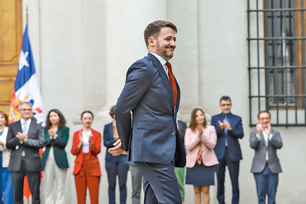 <p>Diego Pardow, nuevo ministro de Energía, ayer en La Moneda. Foto: Julio Castro</p>