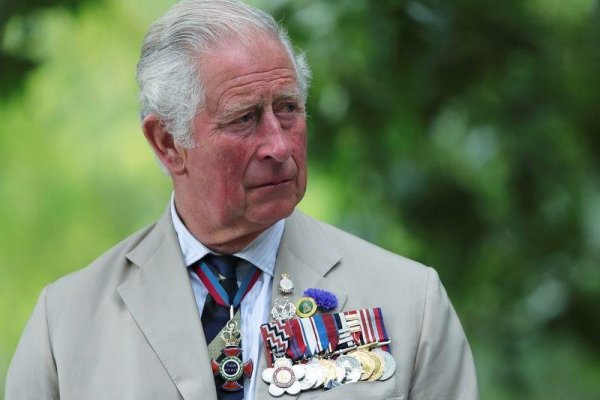 <p>Carlos, el conflictivo heredero que finalmente se convierte en el nuevo monarca británico</p>