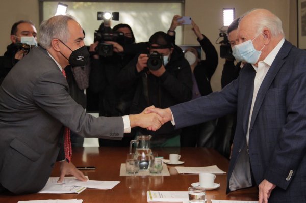 Lagos tras cita con RN por proceso constituyente: “si ellos creen que uno tiene que aportar en algo, estamos disponibles”