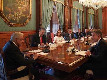 México ve posible solución a disputa energética, elogia nuevo "tono" de EEUU
