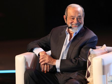Carlos Slim solicita listar nueva empresa que agrupa antenas de América Móvil en la bolsa mexicana