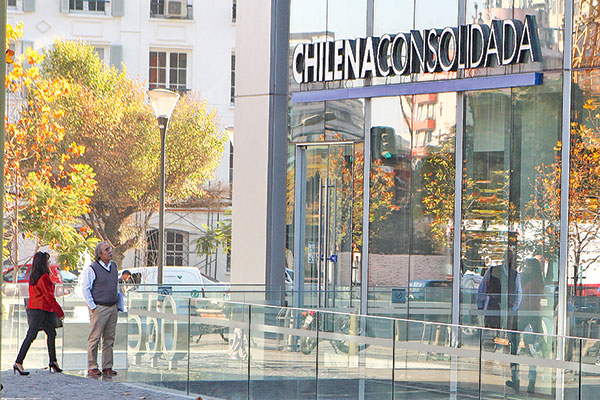 Chilena Consolidada extiende plazo para reembolsos de prestaciones de salud en seguros complementarios