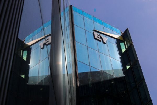 El plan de división de EY genera temores sobre el negocio de auditoría