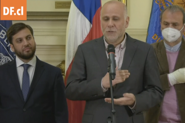 <p>Ahora en DF | Presidente del Senado por itinerario constitucional: "Los plazos para este proceso constituyente serán resueltos en el diálogo"</p>