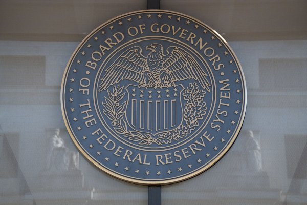 Reserva Federal sube tasa en 75 puntos por tercera vez consecutiva y prevé que alcanzará 4,6% en 2023