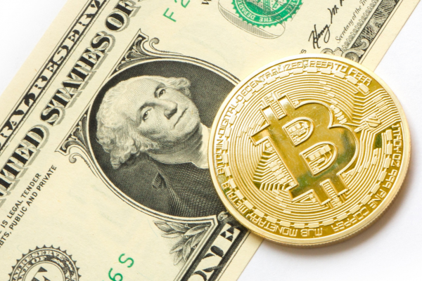 <p>Bitcoin llega a mínimos de casi 2 años tras el aumento de tasas de la Reserva Federal de EEUU</p>