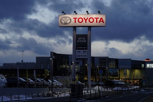 <p>Toyota dejará de fabricar automóviles en Rusia tras derrumbe del mercado por la invasión a Ucrania</p>