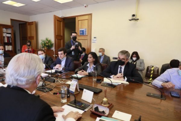 Reforma tributaria da un primer paso: la comisión de Hacienda de la Cámara aprueba la idea de legislar con fuerte rechazo de Chile Vamos