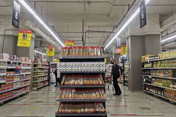 <p>Cifras del INE ratifican aires recesivos: economía habría caído en agosto por primera desde comienzos de 2021</p>