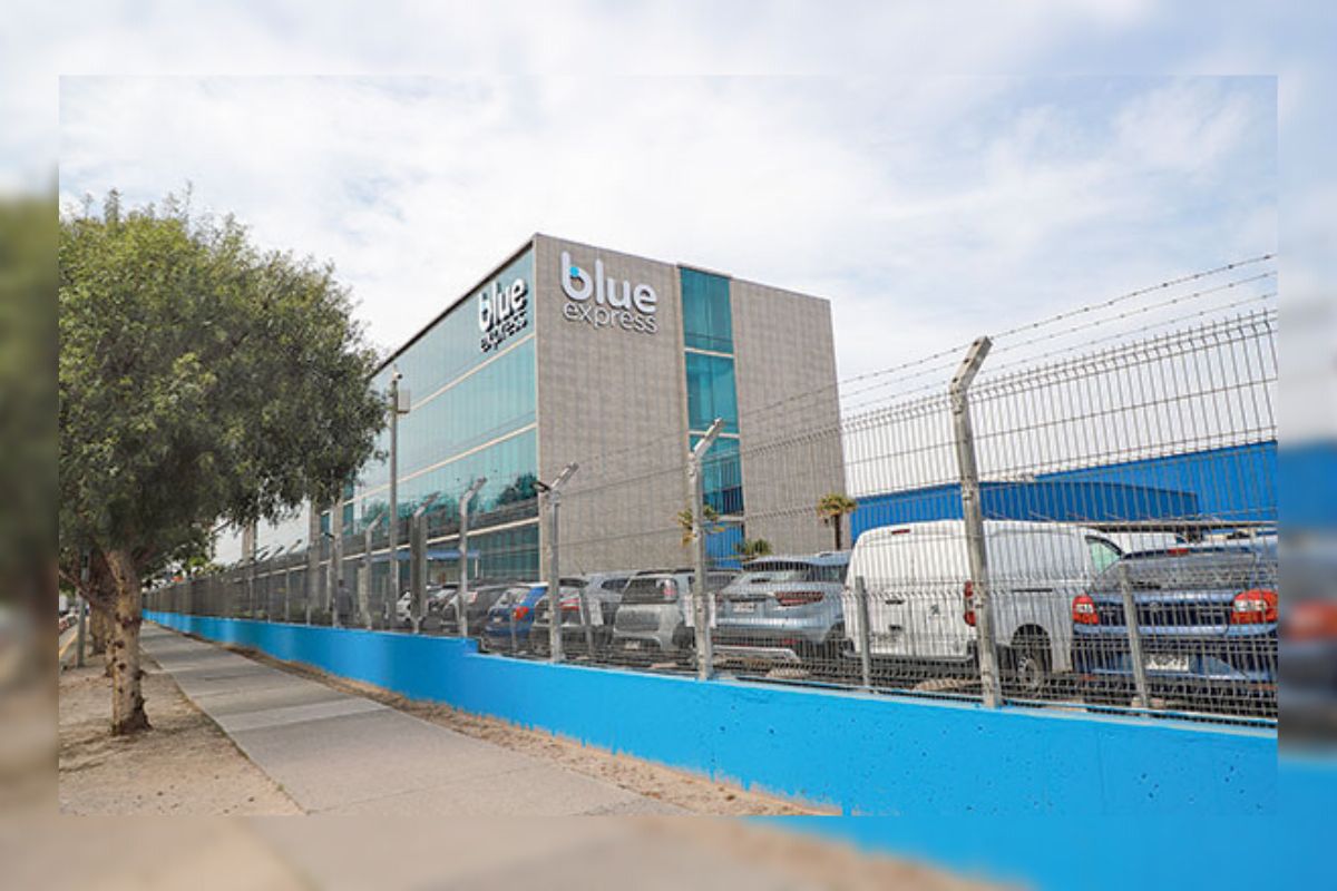 <p>Puchi, Müller, Cueto y Délano entre los “ganadores” de la venta de Blue Express</p>