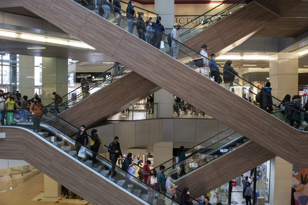 <p>Chile es el país de la OCDE con la señal más fuerte de ralentización económica</p>