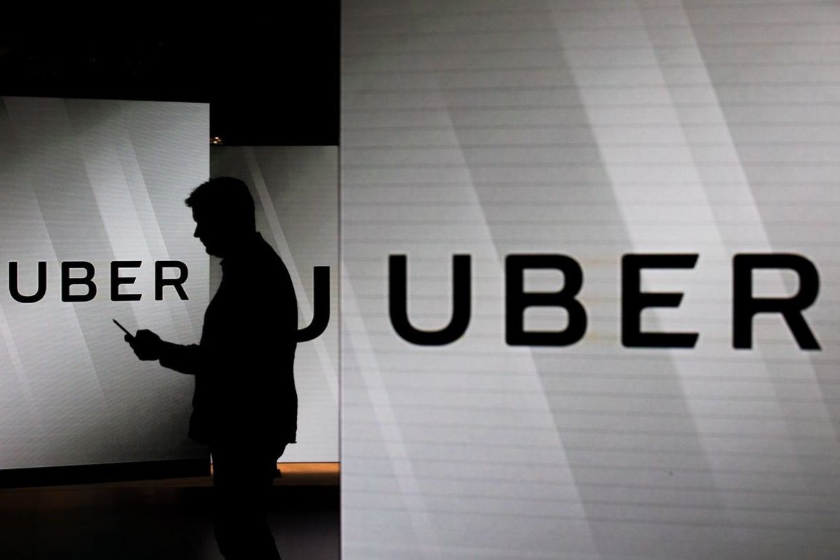 <p>Uber: acciones caen con fuerza tras propuesta de regularizar a los repartidores</p>