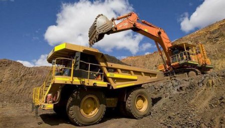 Perú proyecta US$ 5.600 millones de inversión minera en 2023, pero analistas son menos optimistas