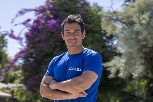 Los planes de expansión de la startup AdClean tras adjudicarse fondo del Centro de Innovación UC e Invexor
