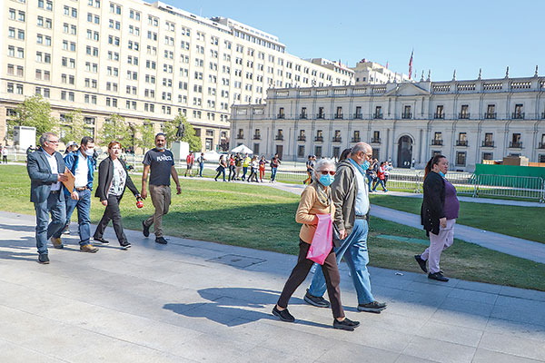 Los traspasos entre los multifondos han caído más de 82% en lo que va de 2022