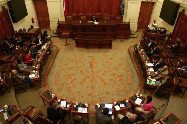 Mesa encargada de consensuar nuevo proceso constituyente comienza a trabajar el lunes en órgano que redactará Carta Magna