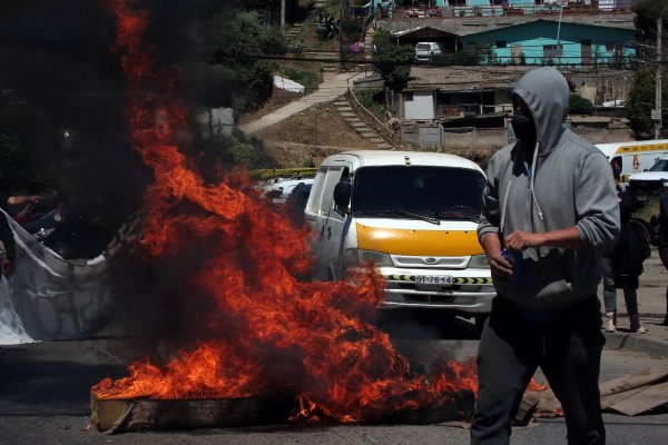 <p>Siete saqueos, dos ataques incendiarios y cerca de 50 detenidos: primer balance del Gobierno por aniversario del 18 de octubre</p>