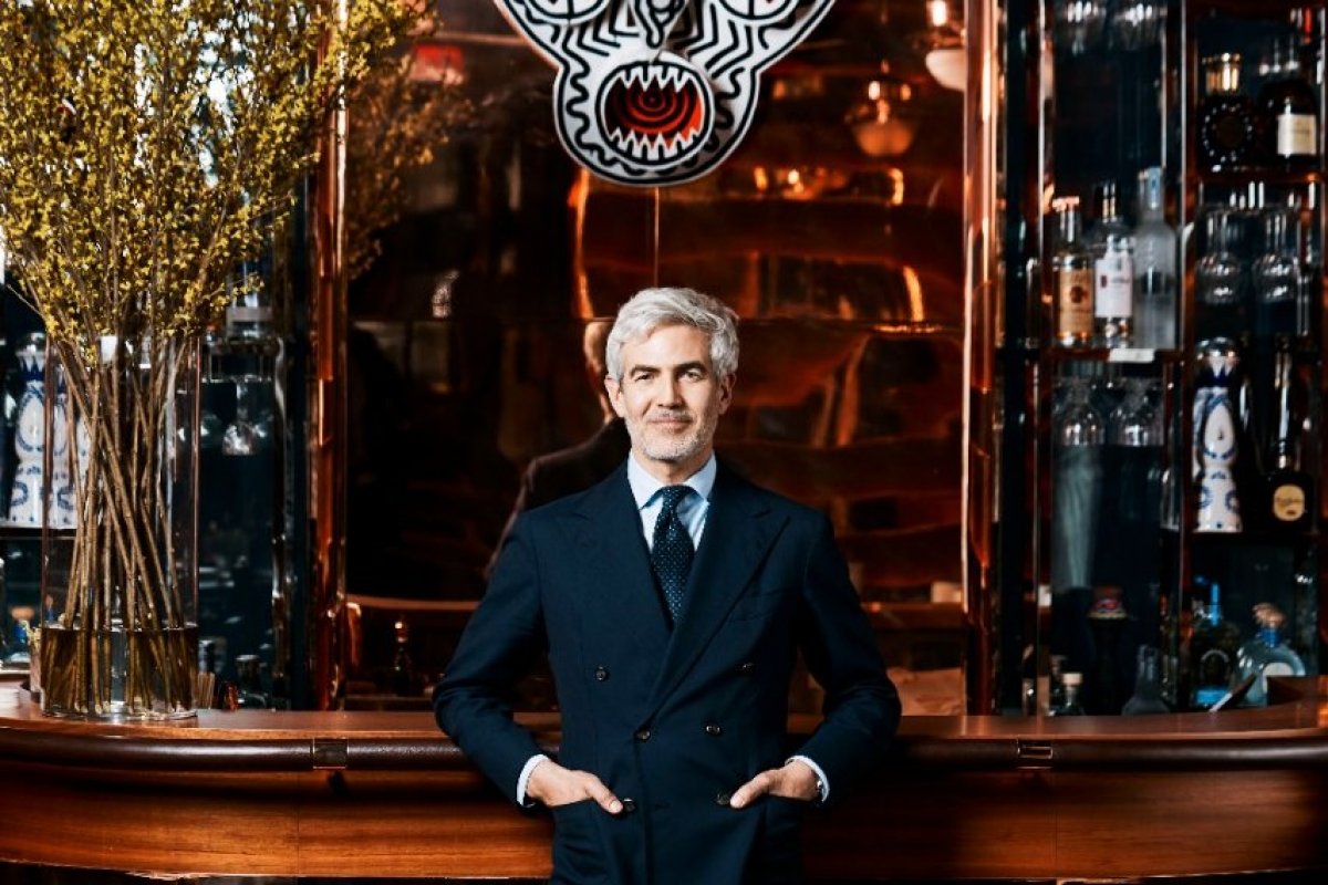 <p>Juan Santa Cruz, el chileno detrás del restaurante del momento en Nueva York</p>