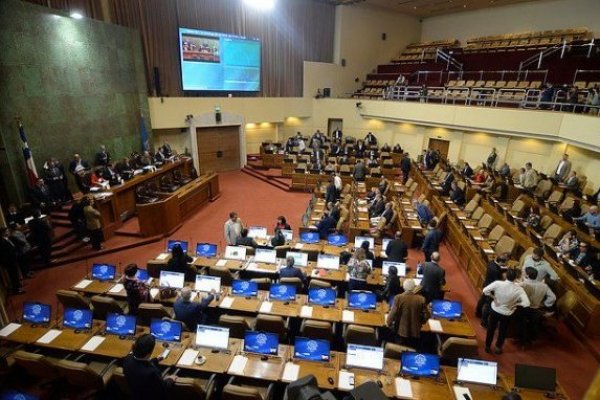 Proceso Constitucional: MiPymes lanzan pliego de peticiones que incluye órgano mixto y pre-aprobación del Congreso sobre texto propuesto