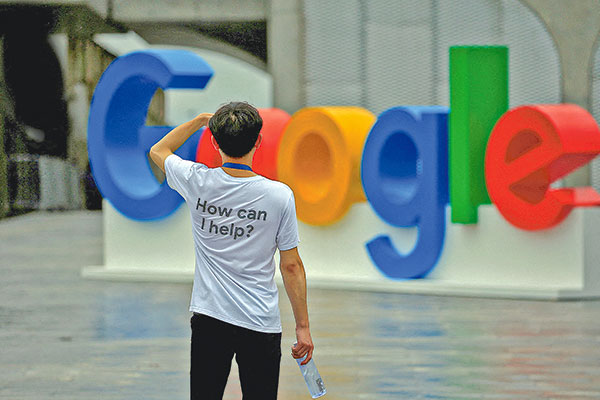 <p>Alphabet, matriz de Google, informa decepcionantes resultados de ventas y ganancias para el trimestre</p>
