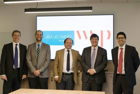 Jara del Favero firma alianza con WSP para reforzar área ESG a dos meses de entrada en vigencia de la norma