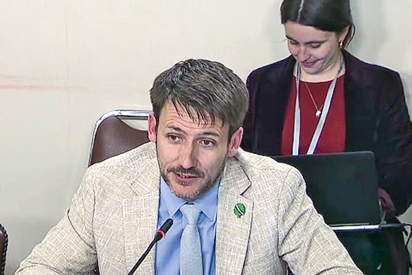 <p>Ministro de Energía, Diego Pardow, en la comisión de Minería y Energía de la Cámara.</p>