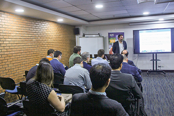 Mesa por renovables: gremios inician sus exposiciones con definición de las mayores urgencias
