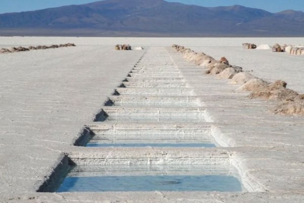 Grupo minero francés analiza duplicar su meta de producción de su proyecto de litio en Argentina