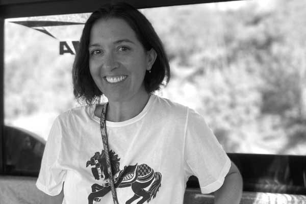 Ignacia Varela: “Estamos poniendo todas nuestras fuerzas en el exterior, acá en Chile se viene difícil”