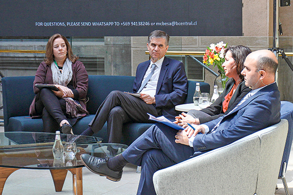 <p>FMI y caída del PIB de Chile el próximo año: “Ese proceso lo consideramos necesario, importante, pero va a ser costoso”</p>