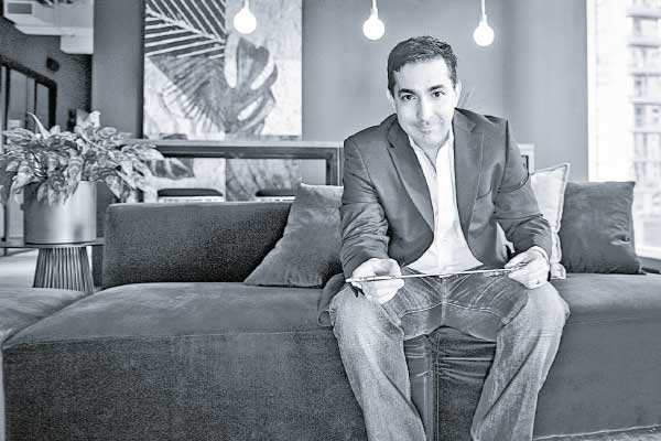 Alberto Rodríguez Navarro | Cirugía robótica: el futuro de la medicina