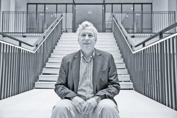 <p>José Miguel Sánchez: Las razones para cambiar la malla en la facultad de economía de la UC</p>