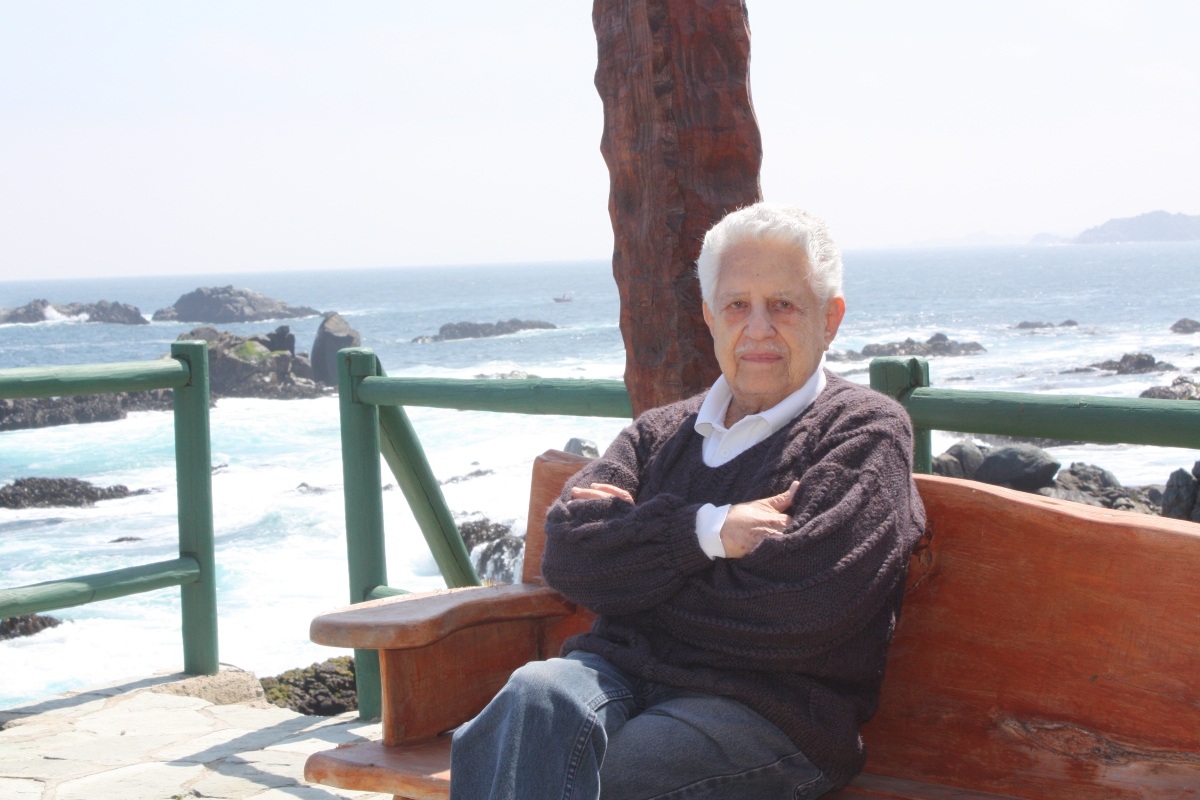 <p>La nueva vida de Carlos Massad en Pichidangui</p>