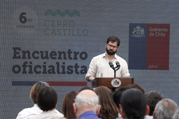 Presidente Boric: "Tenemos por delante más de tres años, tenemos tiempo y hay que aprovecharlo para corregir lo que haya que corregir"